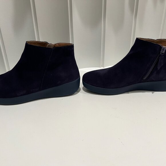 FitFlop Ankle Boots Blue Suede - Picture 6 of 10